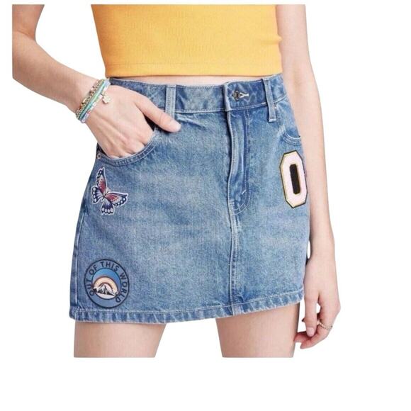 Wild Fable Denim Blue Jean Skirt Size 2 Butterfly O3 Patches Medium Wash - Picture 1 of 9